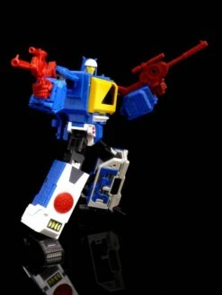 KFC Toys E.A.V.I. Metal Phase 4B Doubledeck Blaster Blue W/ Stinger & Mandy Cassettes -Prime Collectibles Store 07c7764832 1