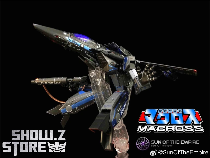 Kitzconcept 1/72 Macross VF-1S Dark Blue Version W/ Fast Pack Armor Limited Edition 4 Kitzconcept 1/72 Macross VF-1S Dark Blue Version W/ Fast Pack Armor Limited Edition - Image 2