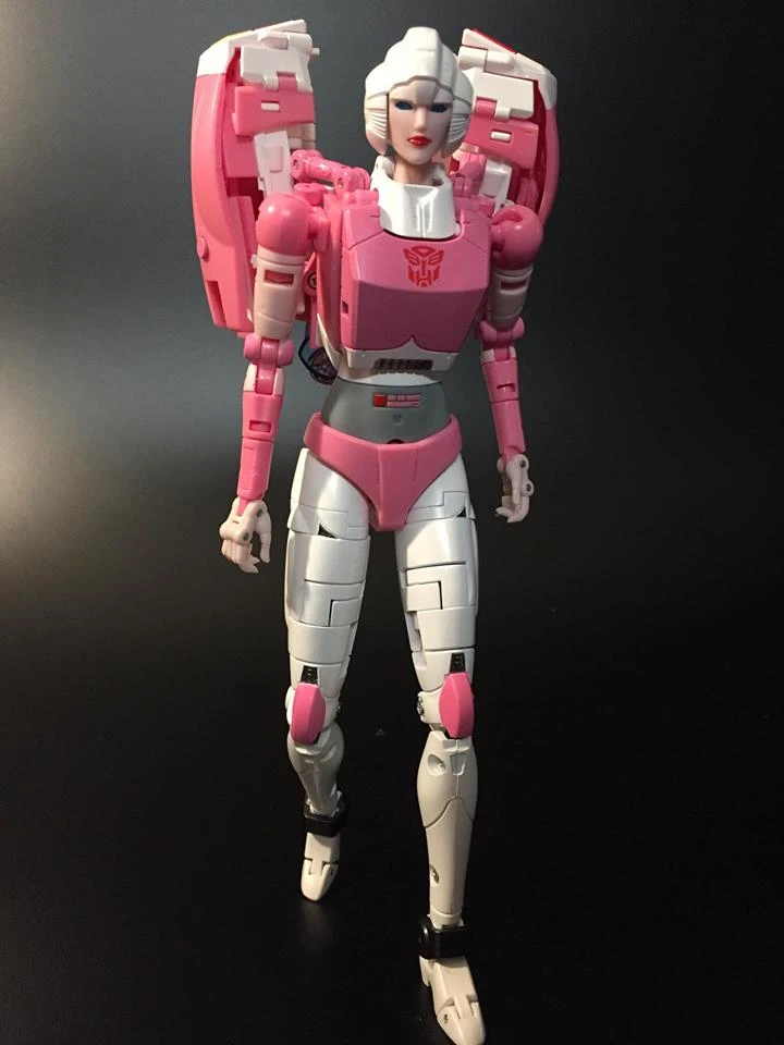 Fanstoys FT-24 Rouge Arcee 6 Fanstoys FT-24 Rouge Arcee - Image 4