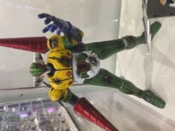 King Arts Diecast Scene Series DFS075 Steel Jeeg Battle Damaged Version -Prime Collectibles Store 3bf1dcfbd6