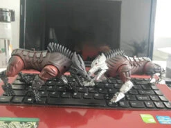 Unique Toys UT Steeljaw For Perukill AOE Lockdown Set Of 2 -Prime Collectibles Store 3c5291eb1e