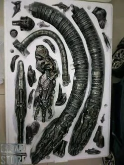 HEAT Studio 1/6 Custom Made Shockwave Statue -Prime Collectibles Store 43f86241dc