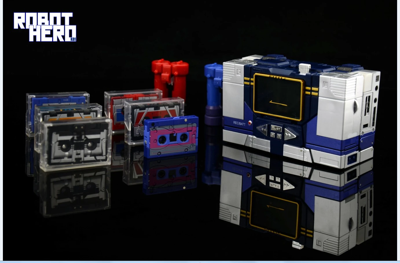 Robot Hero K-01 Pony MP-13 Soundwave Masterpiece 8 Robot Hero K-01 Pony MP-13 Soundwave Masterpiece - Image 6