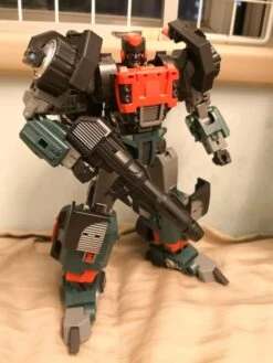 Mastermind Creations R-34 Cylindrus Roller -Prime Collectibles Store 4d70cb5e76