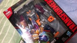 Hasbro PP-27 PP27 Optimal Optimus Power Of Prime Leader Class -Prime Collectibles Store 516f048e03