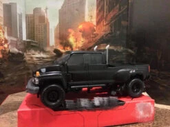 Takara Studio Series SS14 SS-14 Voyager Class Ironhide -Prime Collectibles Store 565ef2f634