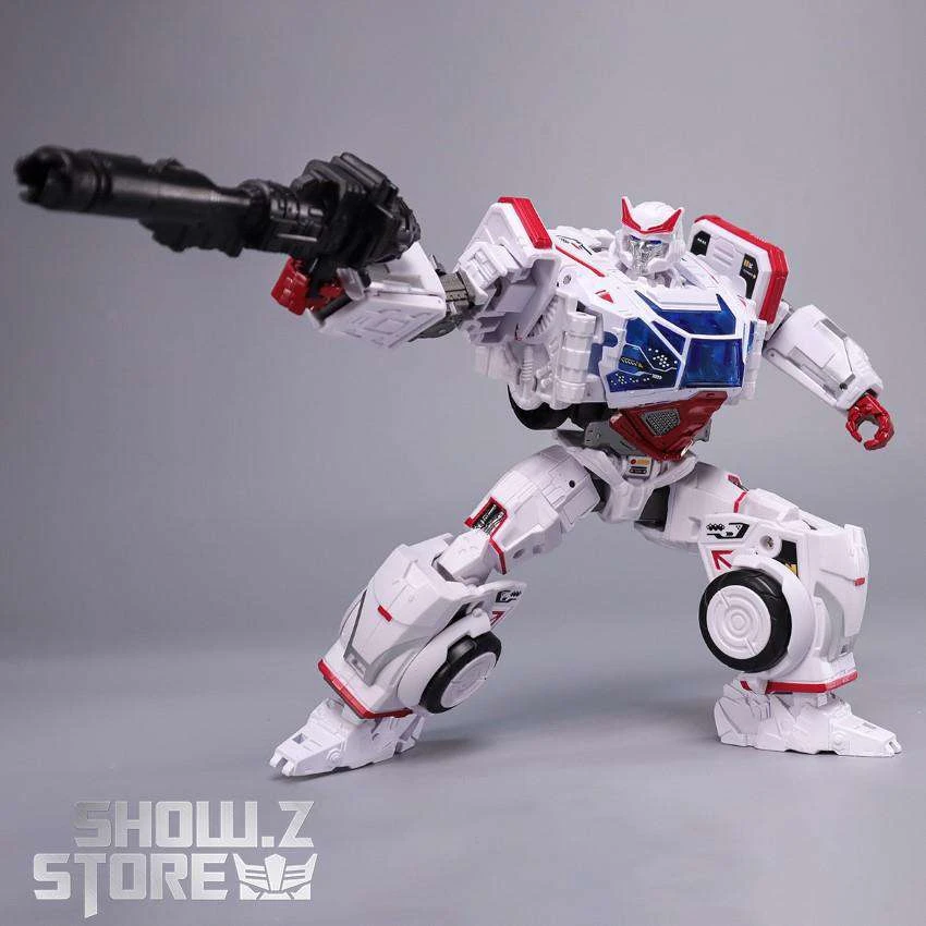 Shock Warrior SW-01 Oversized Studio Series SS82 Ratchet 3 Shock Warrior SW-01 Oversized Studio Series SS82 Ratchet
