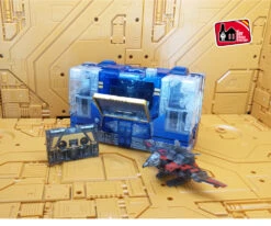 THF Toy House Factory Soundwave MP-13 Clear Version (/w Laserbeak + Buzzsaw) -Prime Collectibles Store 68122e0b4c