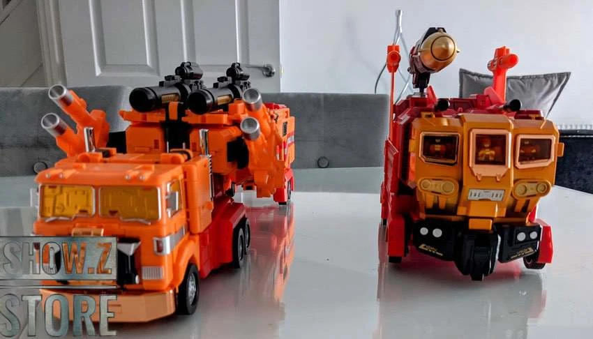 FansHobby MB-06D Power Baser Optimus Prime & MB-11D God Armor God Bomber Orange Version Set Of 2 7 FansHobby MB-06D Power Baser Optimus Prime & MB-11D God Armor God Bomber Orange Version Set Of 2 - Image 5