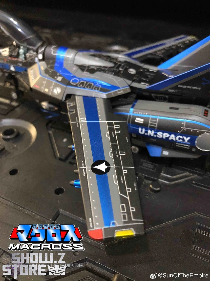 Kitzconcept 1/72 Macross VF-1S Dark Blue Version W/ Fast Pack Armor Limited Edition 20 Kitzconcept 1/72 Macross VF-1S Dark Blue Version W/ Fast Pack Armor Limited Edition - Image 18