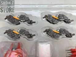 Metal Club 1/100 NZ-666 Kshatriya Red Comet Version -Prime Collectibles Store aebf40c46f