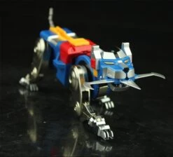 Fantasy Jewel FJ-BSW03 Blue Lion Voltron Defender Of The Universe 12 Fantasy Jewel FJ-BSW03 Blue Lion Voltron Defender Of The Universe -Prime Collectibles Store bebd2db80b