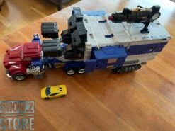 FansHobby FH MB-15 Naval Commander Optimus Prime Reissue -Prime Collectibles Store cf8ef9a8d8