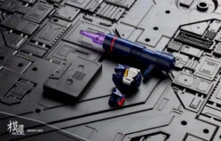 Model Model-002 MP13 Soundwave Upgrade Kits /w Lit Heads, Extra Pistol And Cassette -Prime Collectibles Store d26f009f6f