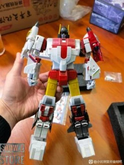 Zeta Toys ZC-03 Silver Arrow Silverbolt -Prime Collectibles Store d75c5e5c64 3