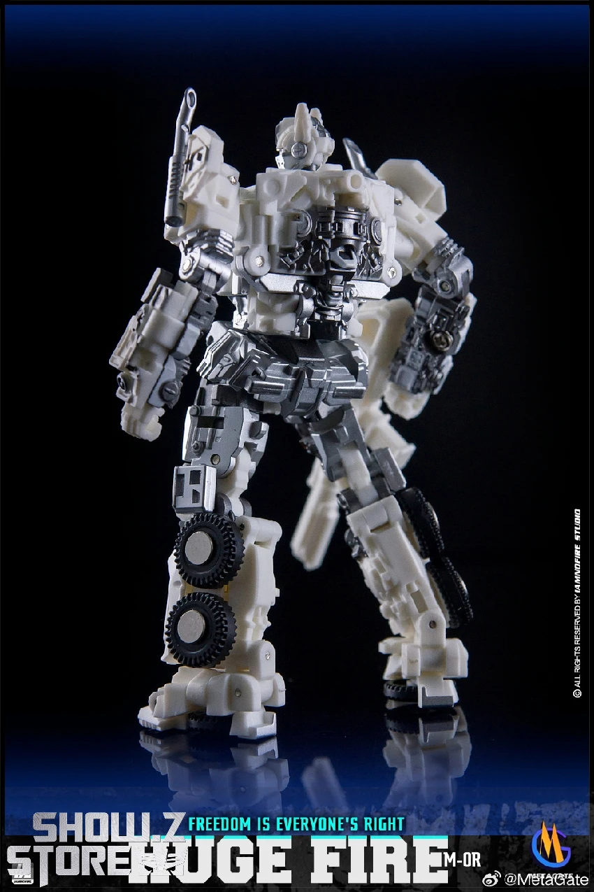 Metagate M-01R White Fire Optimus Prime 6 Metagate M-01R White Fire Optimus Prime - Image 4