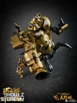 ToyWolf W-02G Water Man Golden VersionWolf W-02G Water Man Golden Version -Prime Collectibles Store e1a6935b2c 1