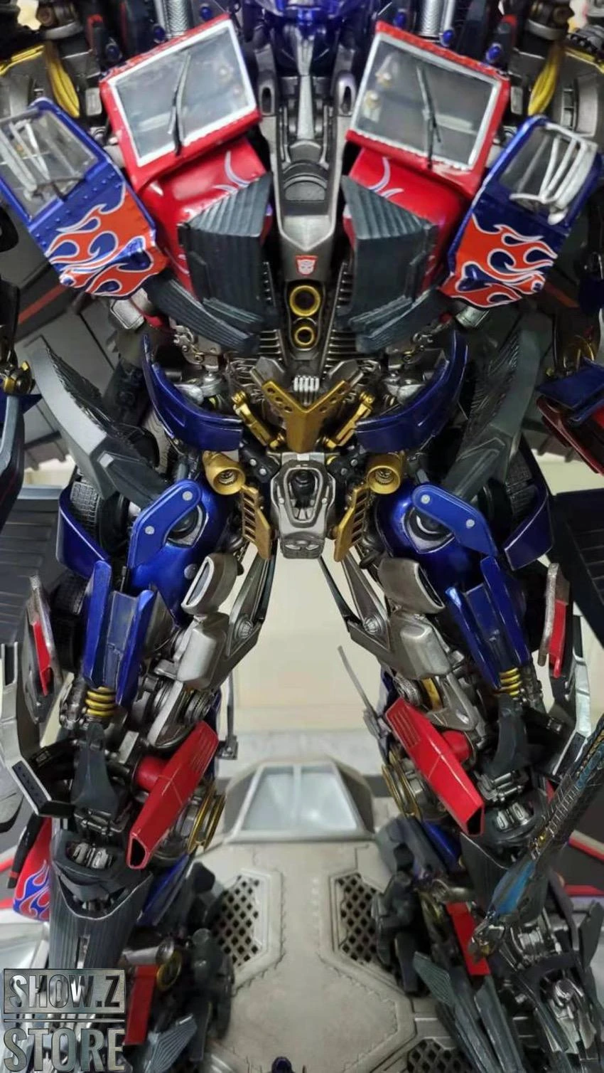 HEAT Studio Custom Made Jetpower Optimus Prime Statue 11 HEAT Studio Custom Made Jetpower Optimus Prime Statue - Image 9