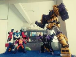 Toyworld TW-C07Y Constructor Devastator 29 Toyworld TW-C07Y Constructor Devastator -Prime Collectibles Store e8b2b5b0d8