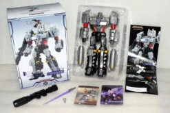 MakeToys MT MTCD-02 MTCD02 Rioter Despotron Megatron -Prime Collectibles Store ee9ffdefd7