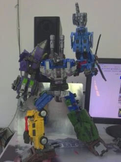 Machine Boy MBD Mammoth On Slaught Combaticons Bruticus -Prime Collectibles Store f376c66e50