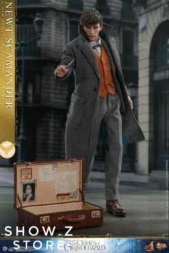 [Pre-Order] Hot Toys HT 1/6 Newt Scamander MMS512 Fantastic Beasts: The Crimes Of Grindelwald -Prime Collectibles Store fbec9347cb